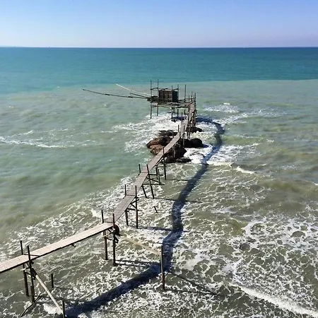 Casette Bianche Apartment *